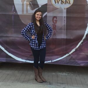 Meet your Posher, Jessica